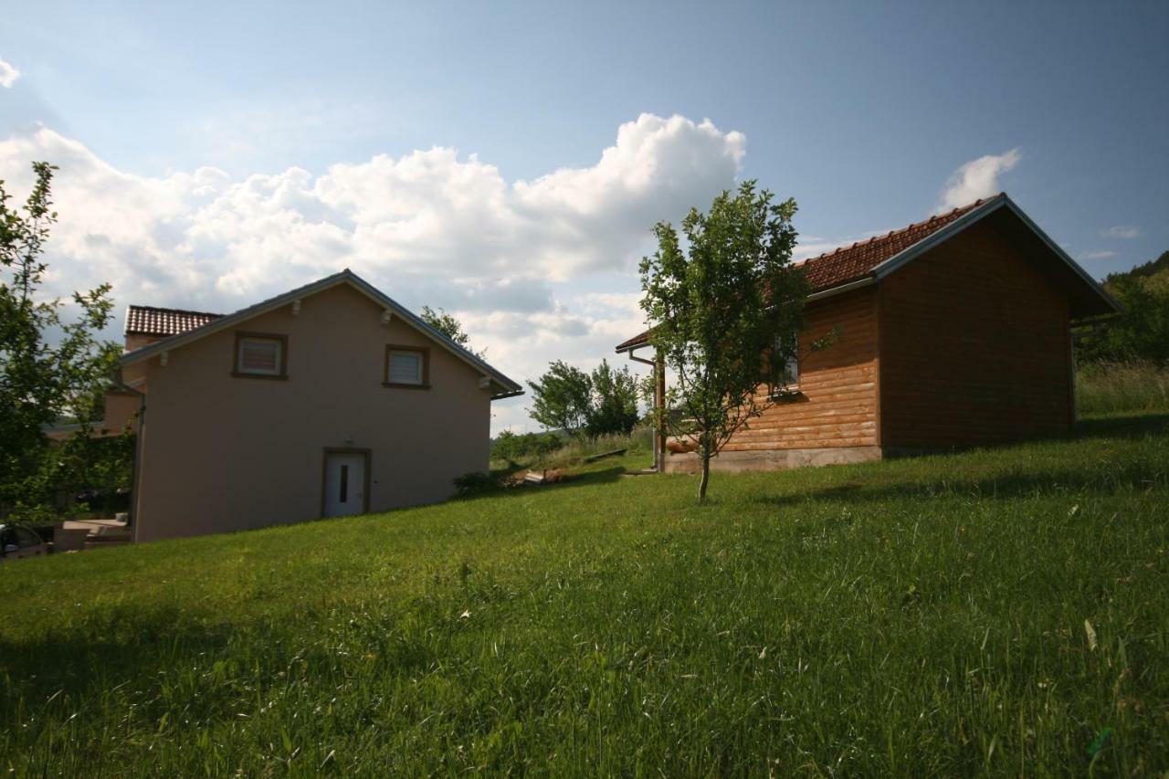 Holiday House Leona オトチャッツ エクステリア 写真