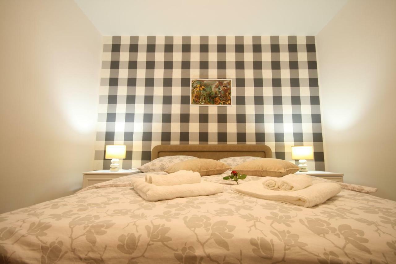 Holiday House Leona オトチャッツ エクステリア 写真