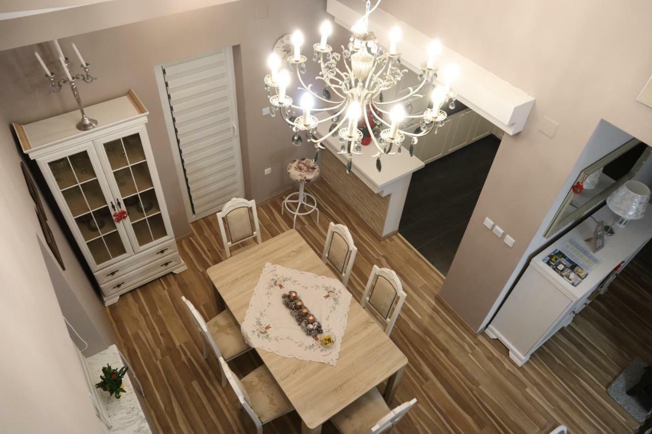Holiday House Leona オトチャッツ エクステリア 写真
