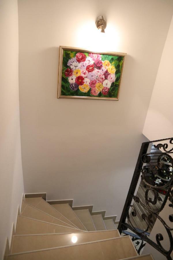 Holiday House Leona オトチャッツ エクステリア 写真